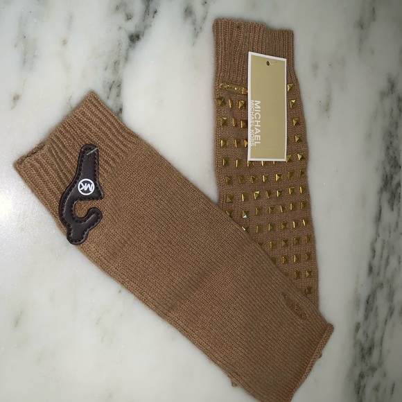 NWT Michael Kors Fingerless Gloves! - Picture 5 of 7